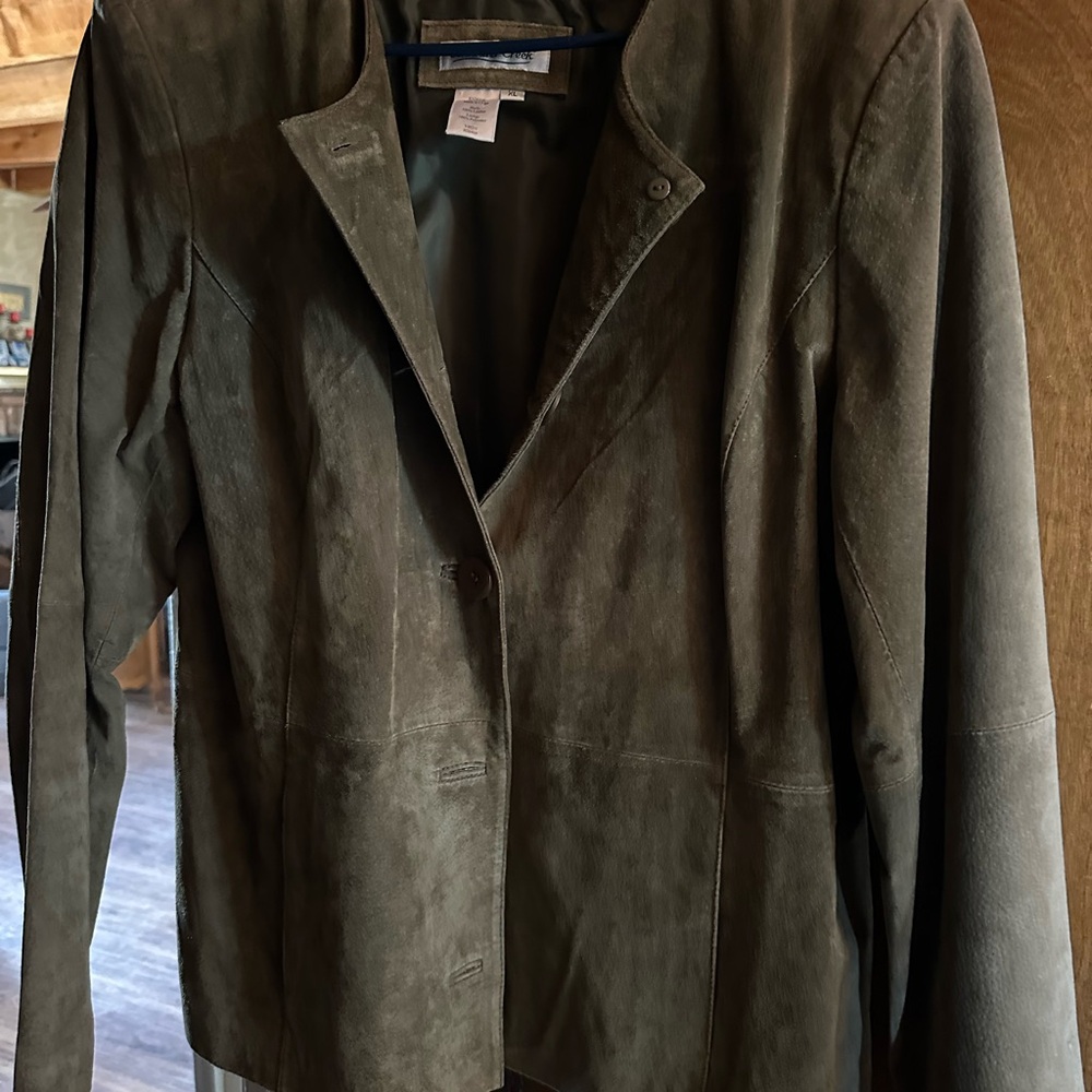 Coldwater Creek Green Trench Coat with Notched Lapel